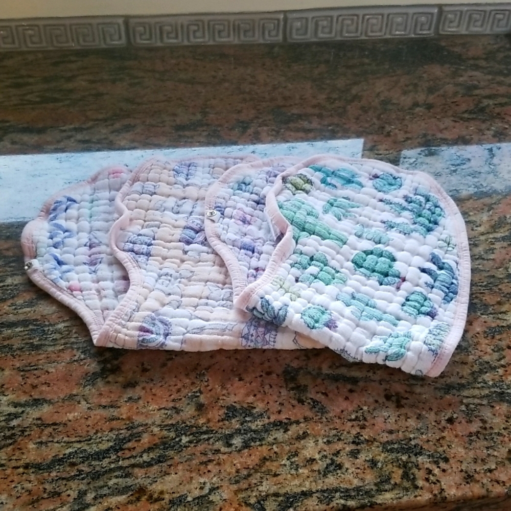 Aden + anais burpy bibs